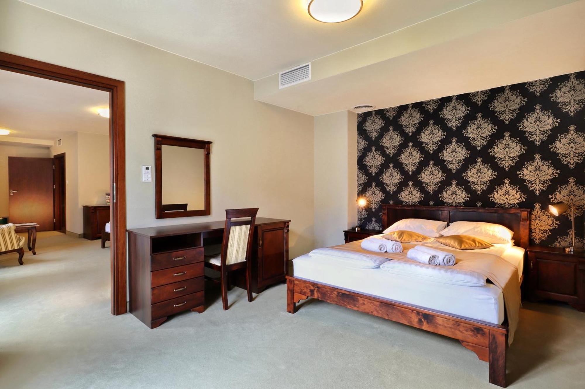 Residence 9 Krasków Εξωτερικό φωτογραφία